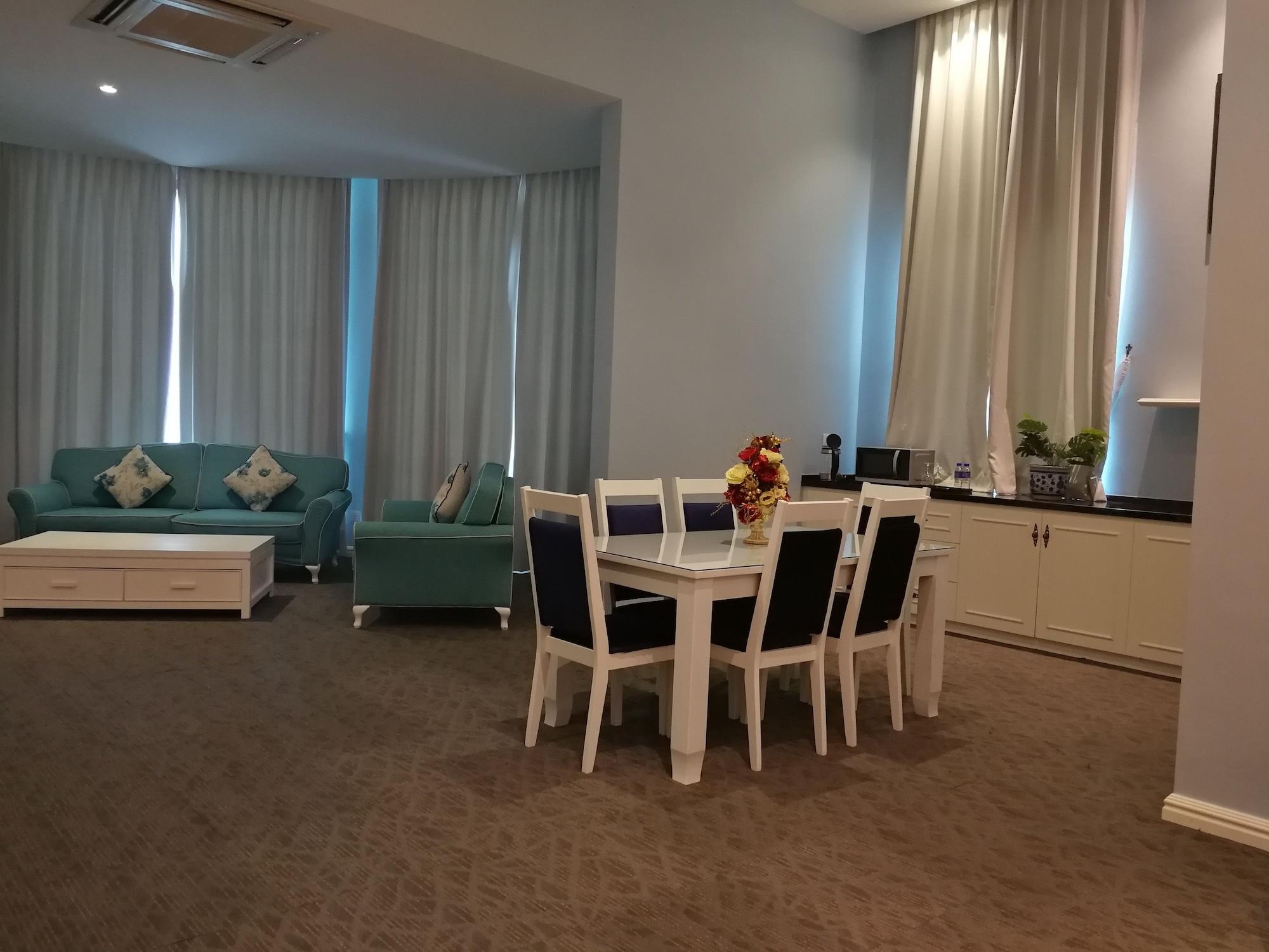 Casa Bianca Hotell Keluang Eksteriør bilde