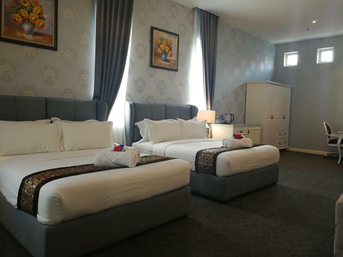 Casa Bianca Hotell Keluang Eksteriør bilde